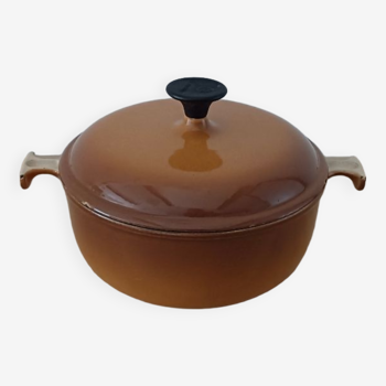 Cocotte Le Creuset marron Enzo Mari la Mama