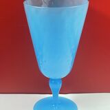 Opaline, pied douche calice, ciboire, hauteur 23,5 cm