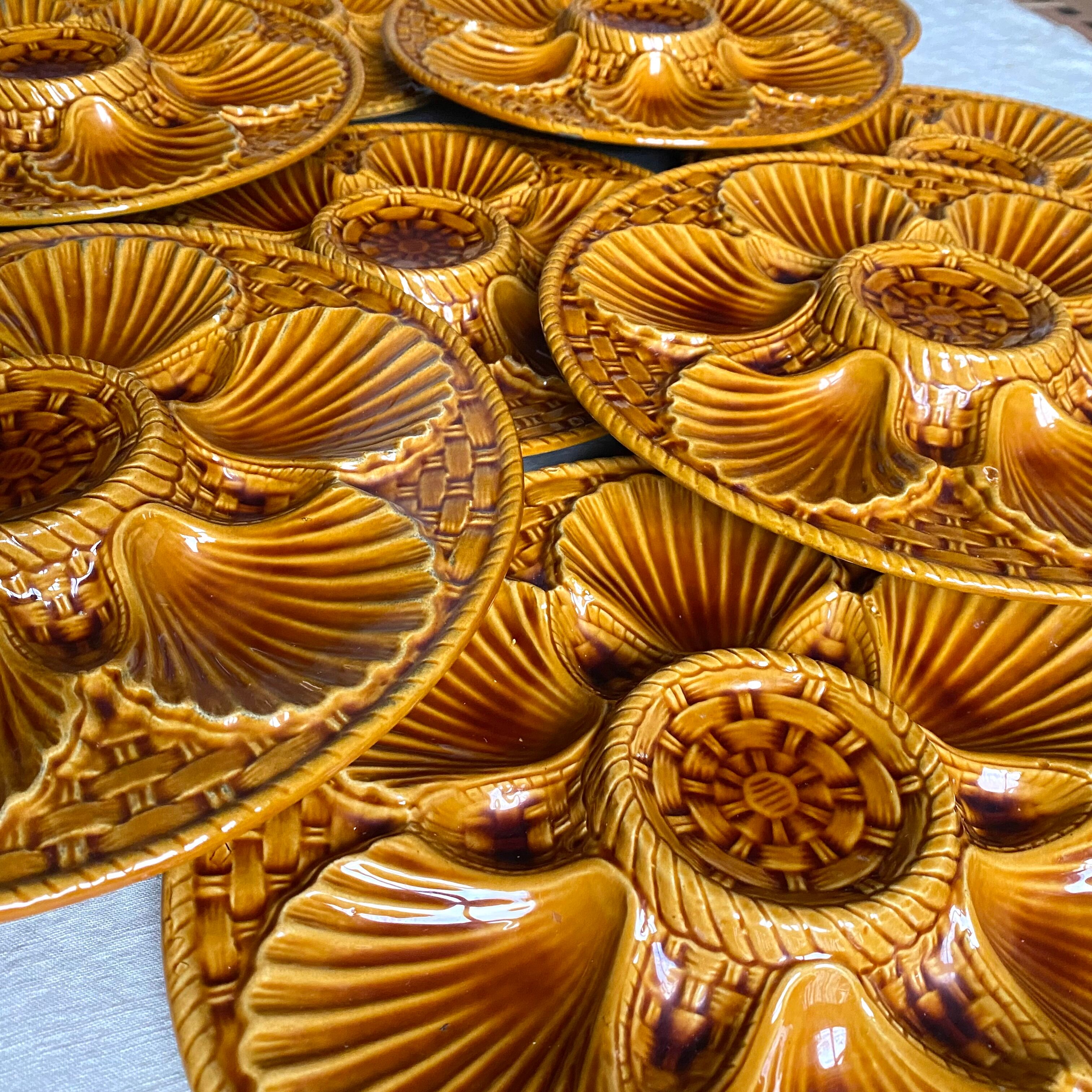 Vintage ceramic oyster plates x 12