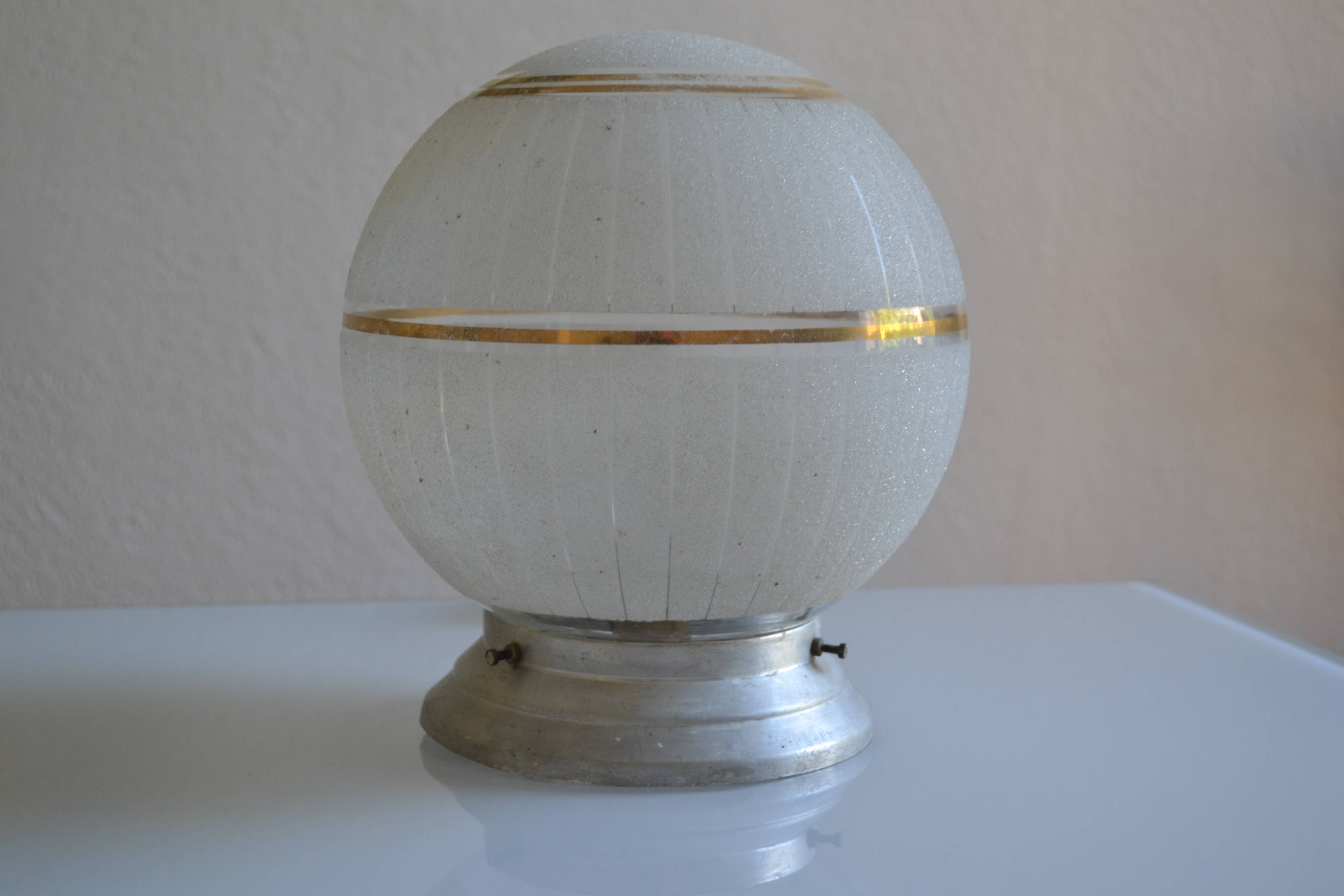 Art deco frosted glass ball table lamp