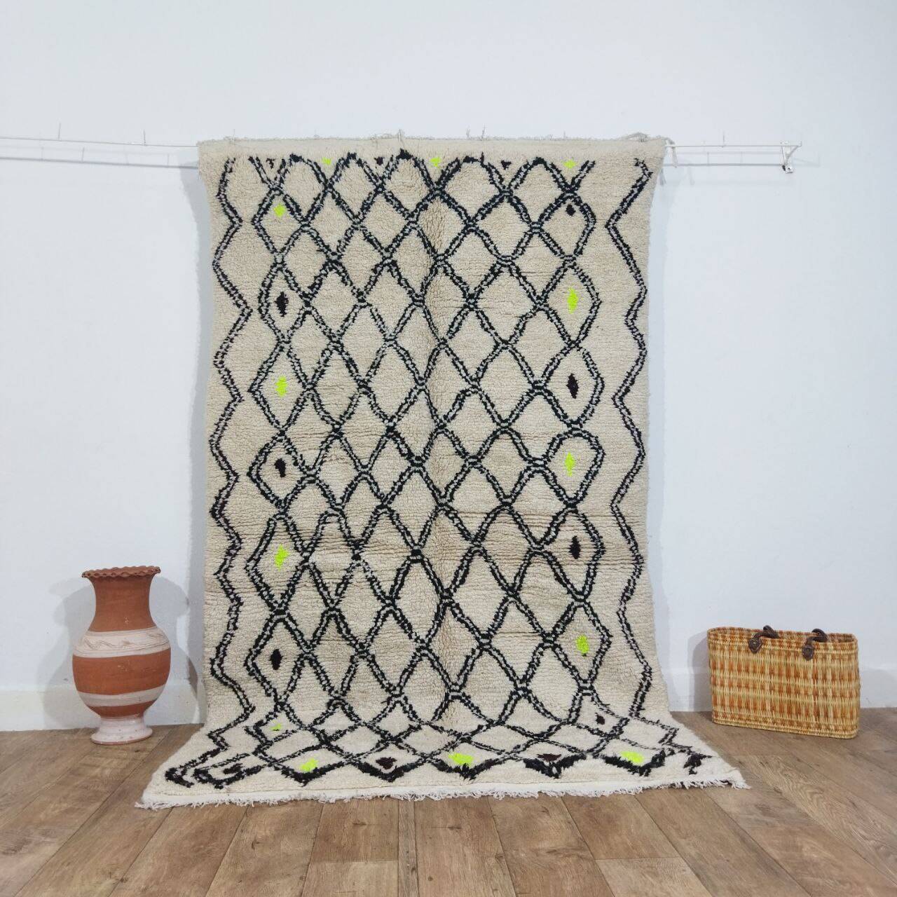 Handmade wool Berber rug 236 x 140 cm
