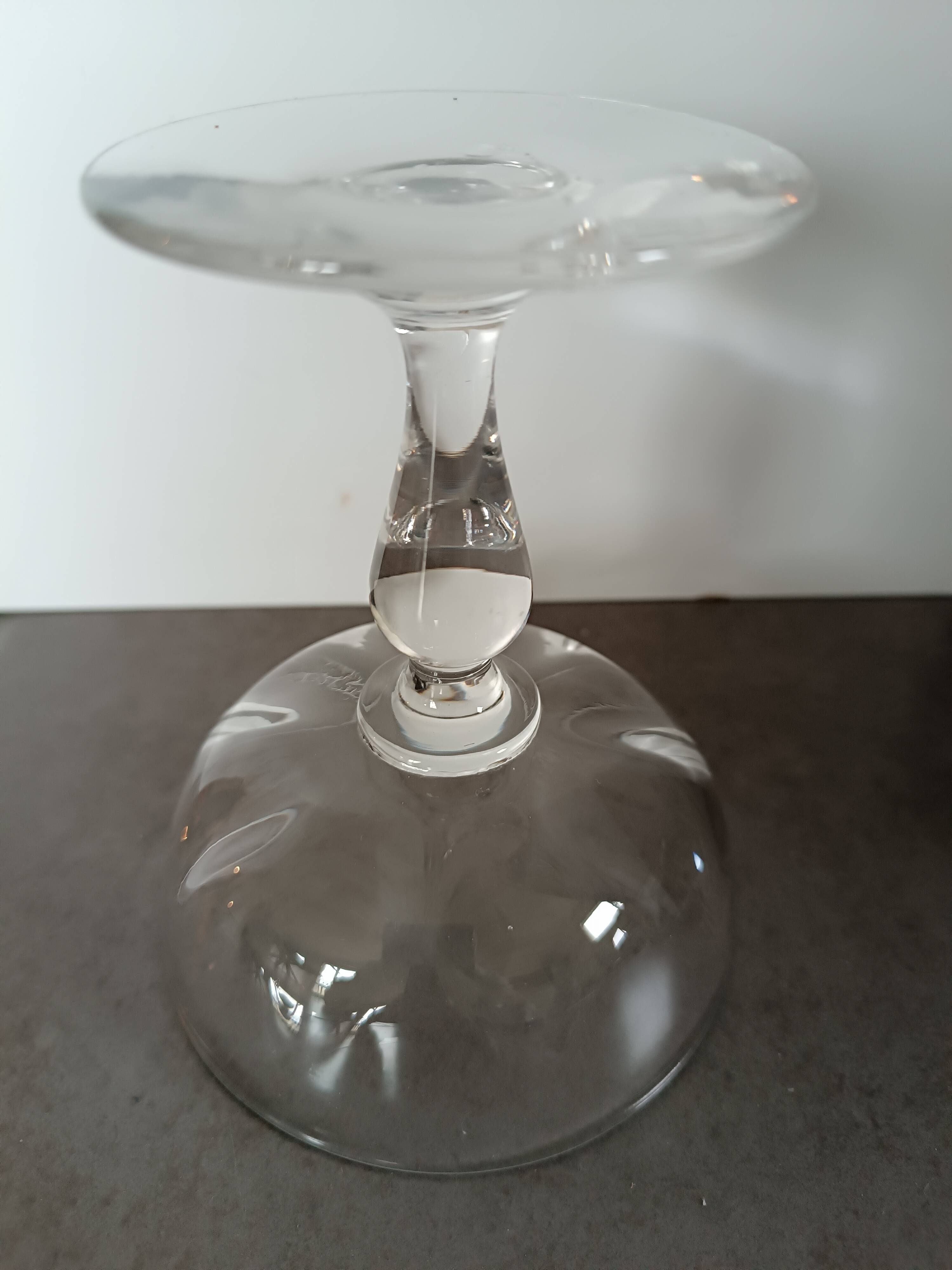 14 Champagne glasses in 19th century blown glass