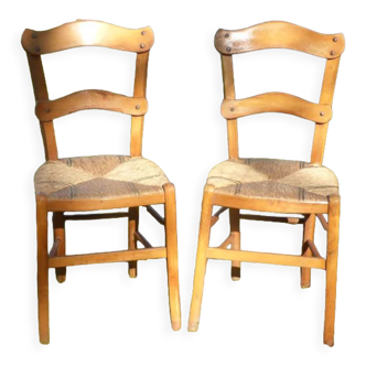 2 Solid wood straw chairs