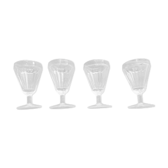 4 bistro glasses