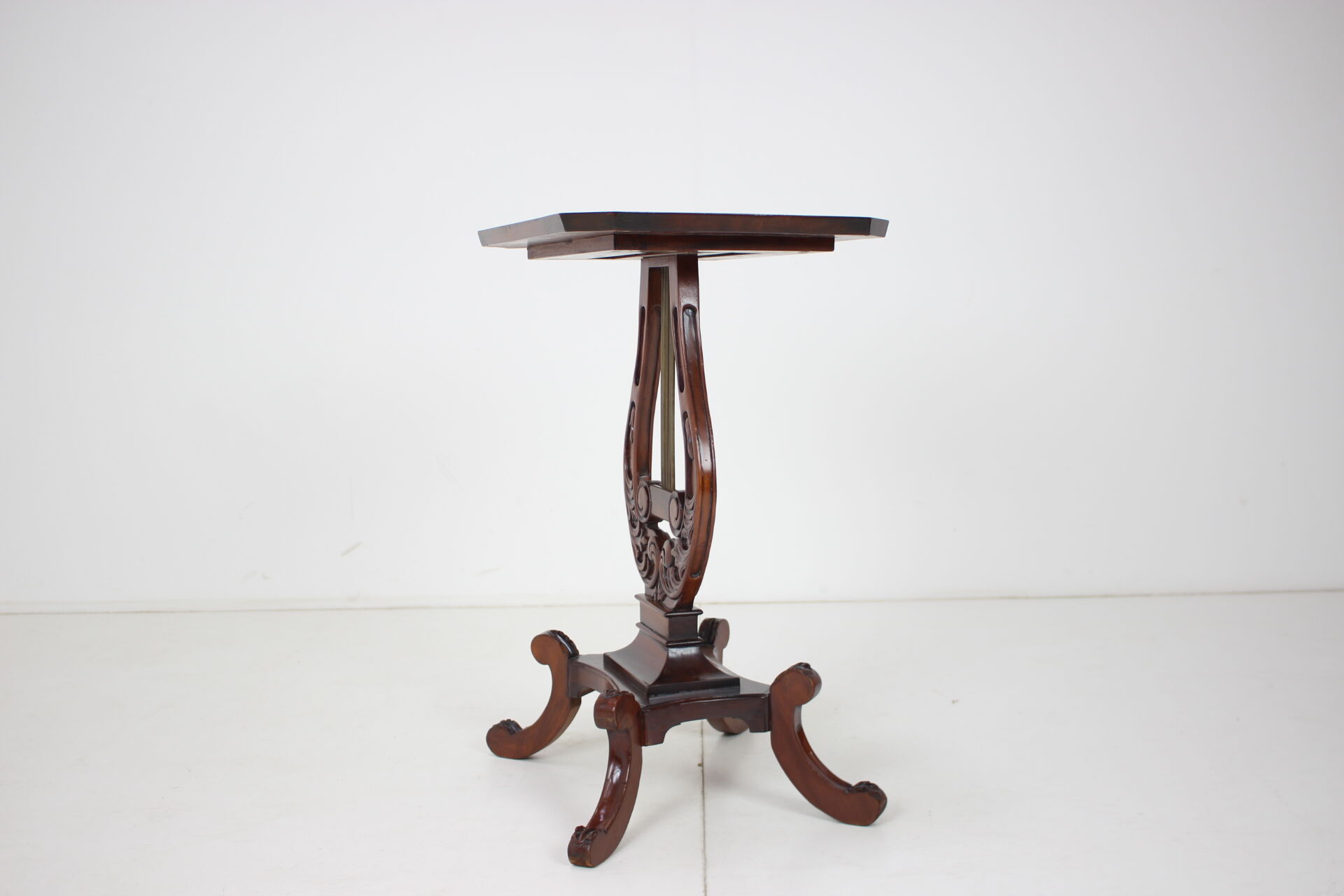 Art nouveau wooden table/ lira, 1910's.