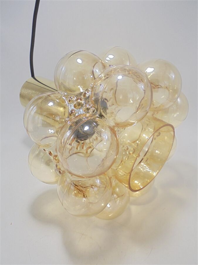 Bubble pendant light by Helena Tynell