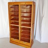 Double curtain cabinet cabinet with 50s