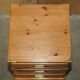 Commodes de campagne & tables de chevet