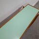 Vintage houten side table met mintgroen formica blad