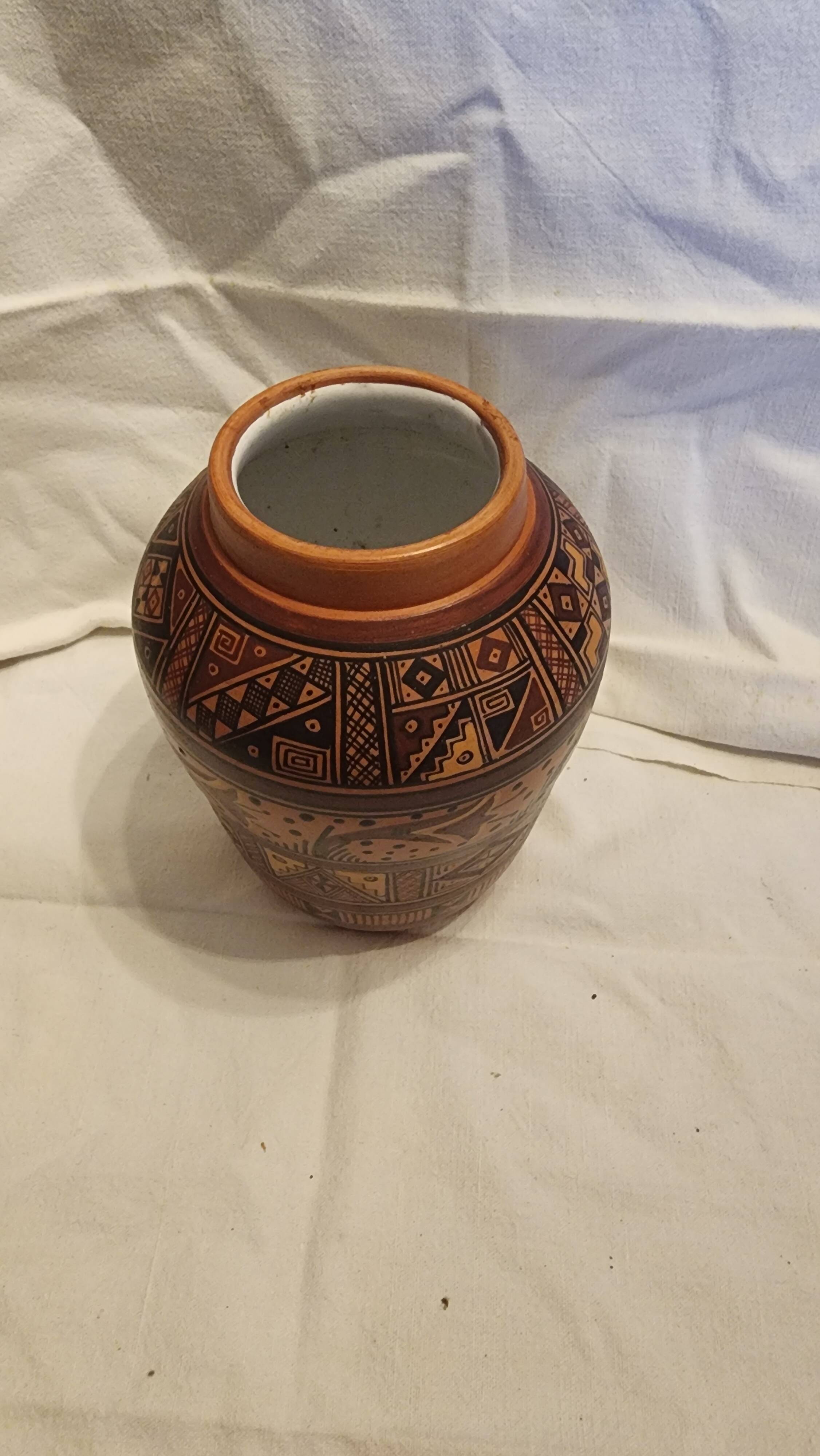 Peruvian vase