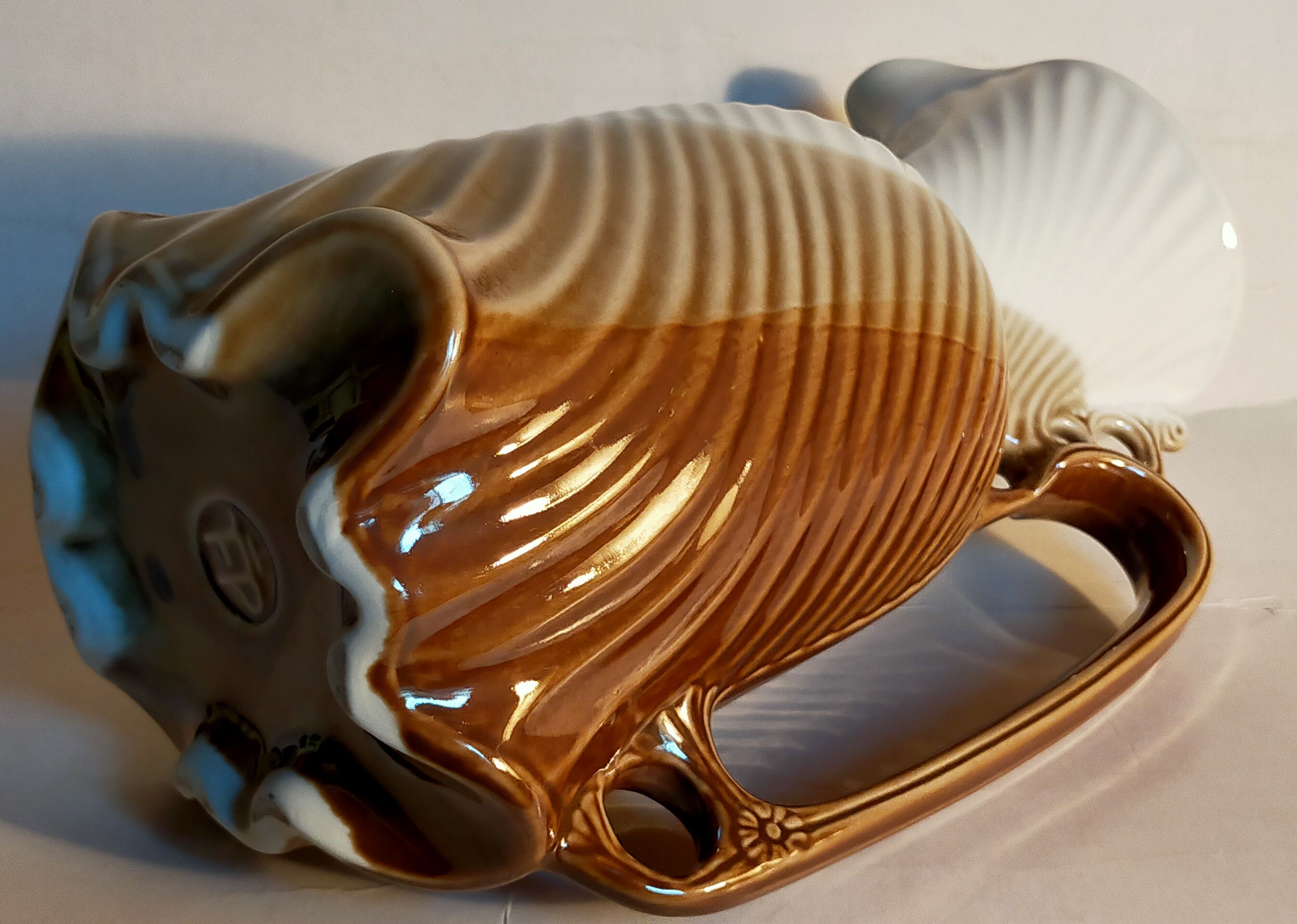 Pitcher Slurry Art-Nouveau early twentieth century