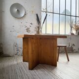 Table carrée moderniste en pin massif, années 50
