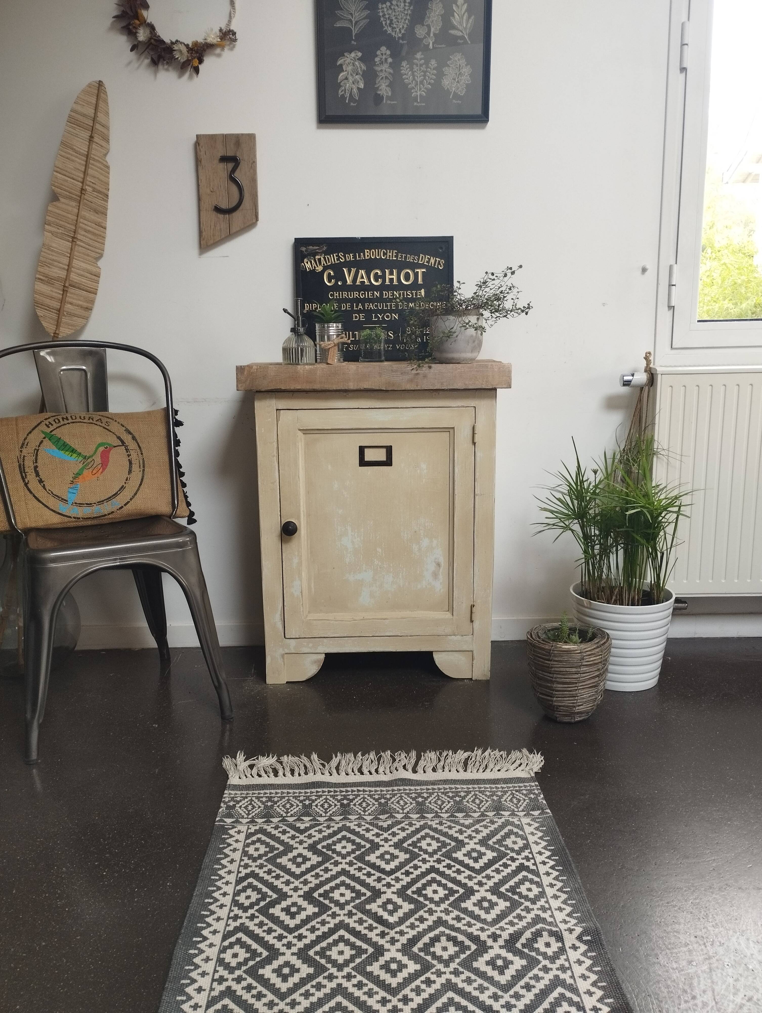 Small confiturier from atelier-vintage furniture