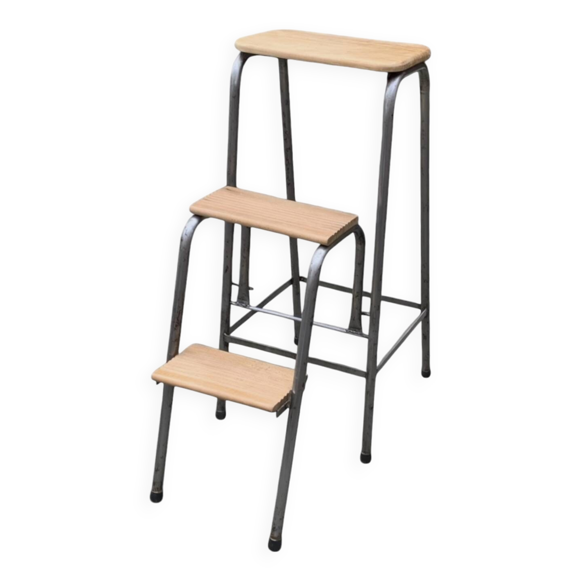 Old wooden workshop stepladder - seat height: 85 cm