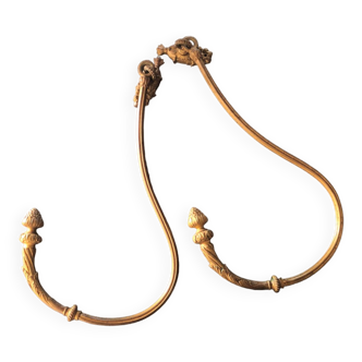 Pair of tiebacks
