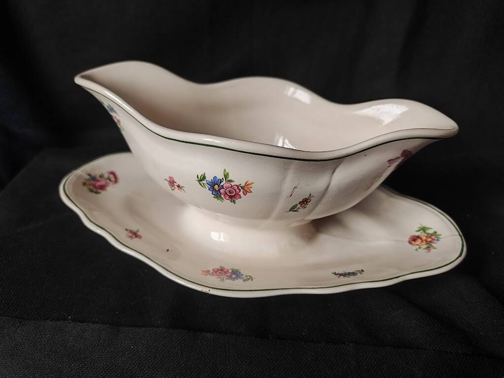 Superb /1940/50 Salins / rose decorations