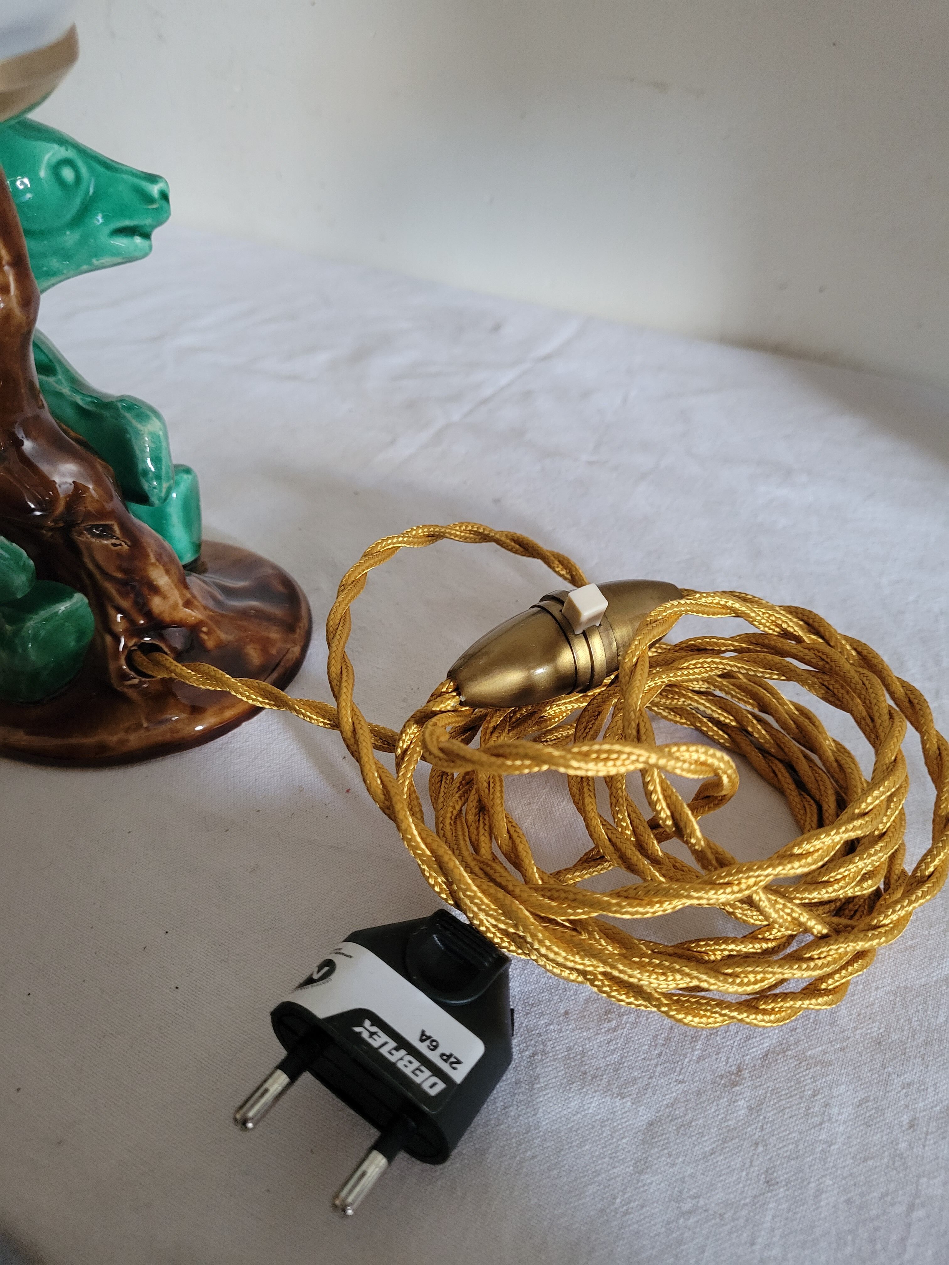 Ceramic green bear lamp