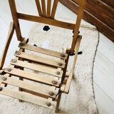 Foldable children's chair