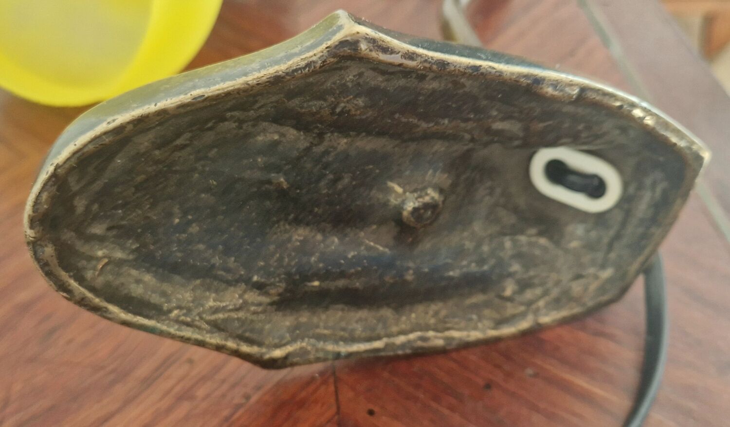 Art Nouveau style lamp