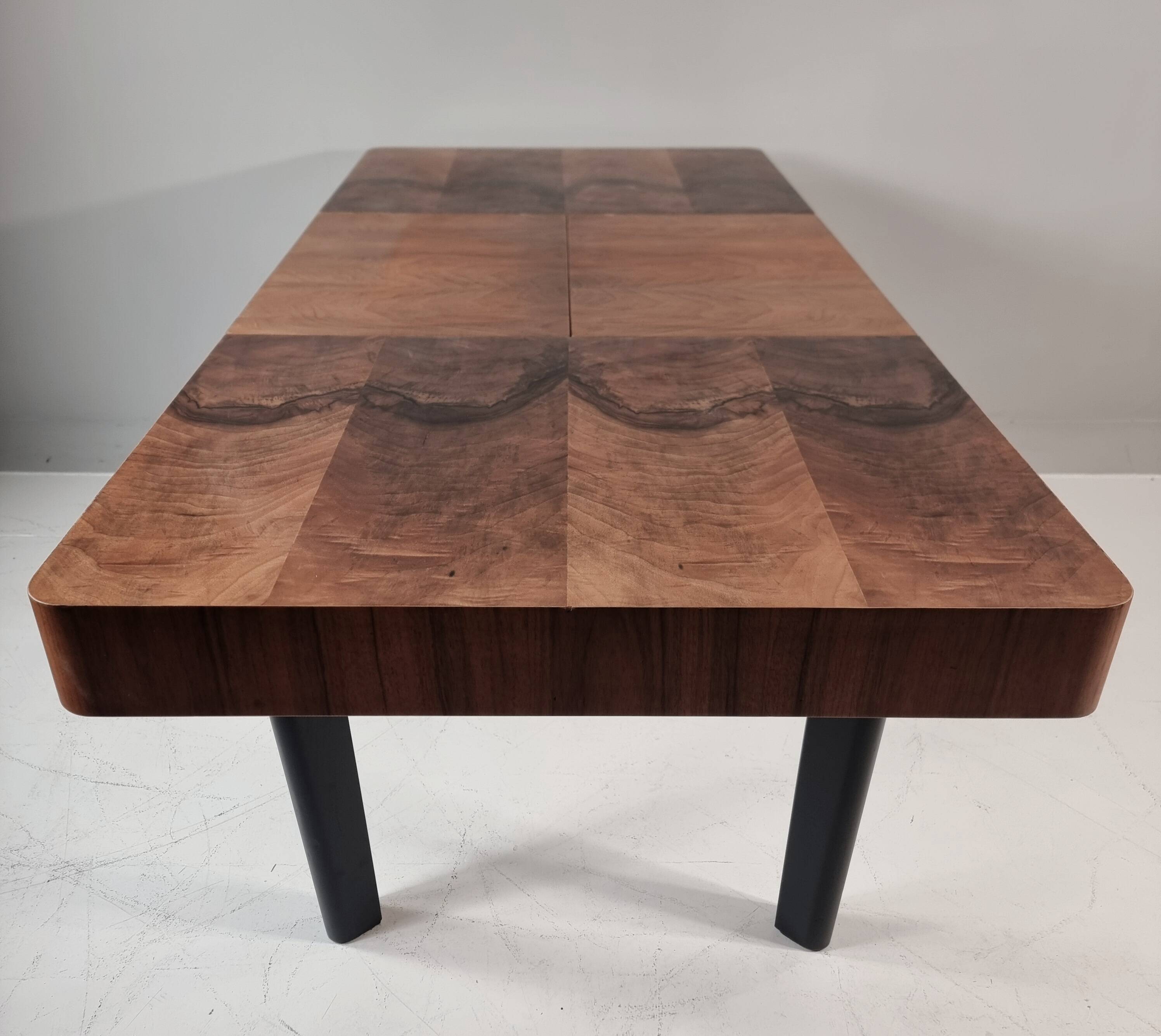 Art Deco dining table in walnut, 1960s