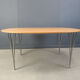 Table superellipse par Bruno Mathsson et Piet Hein pour Fritz Hansen