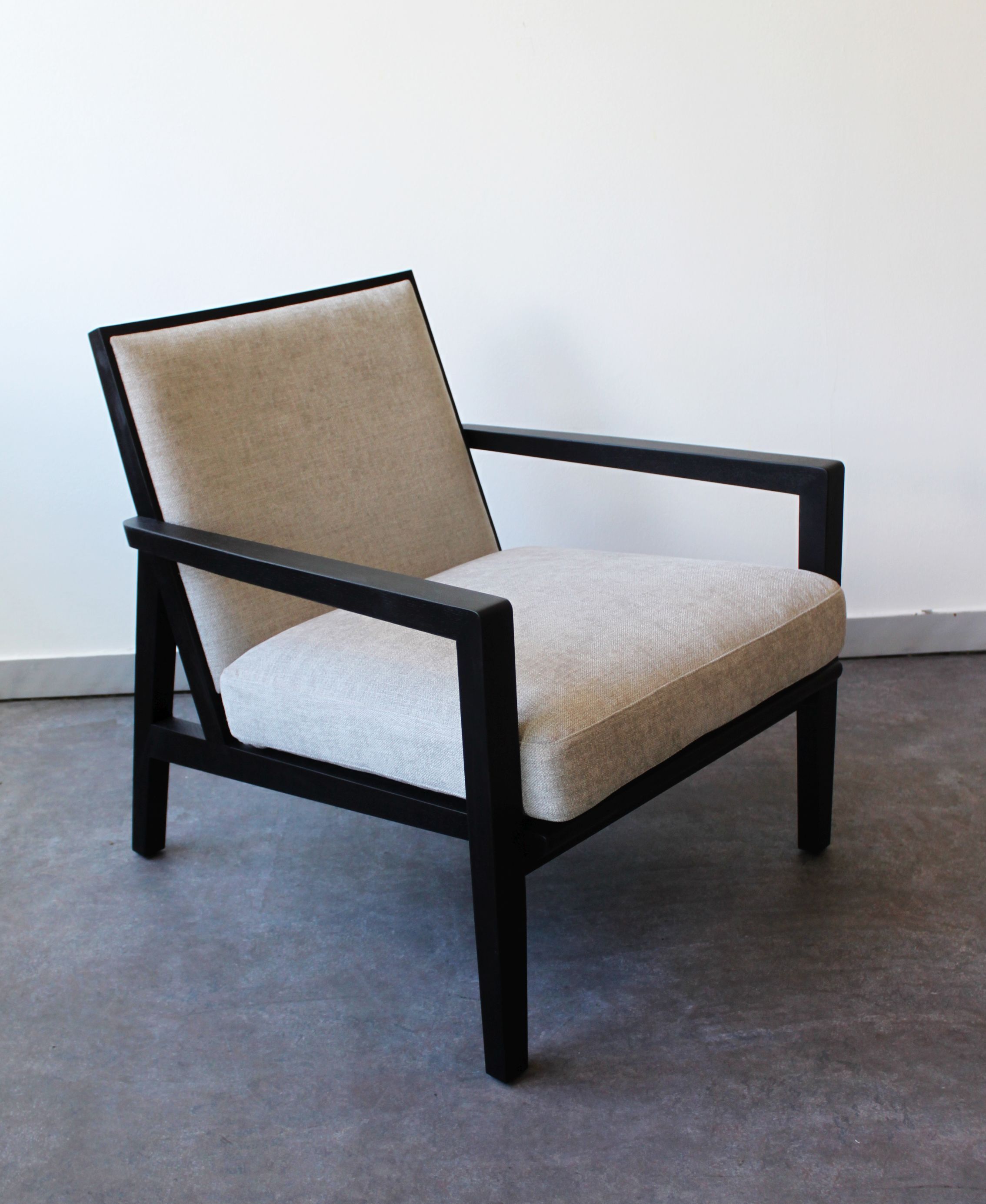 Camerich design armchair, Flora model, twentieth century.