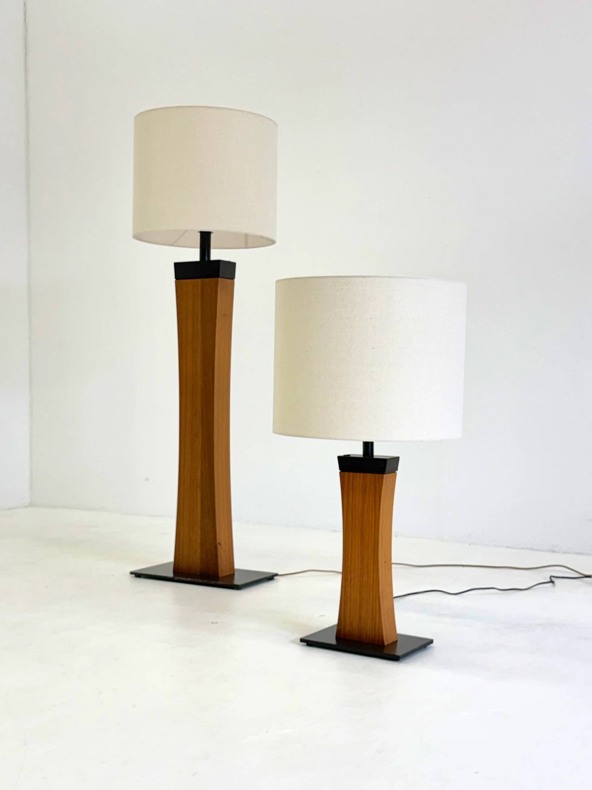 Lampe de sol en teck des années 50 italienne
