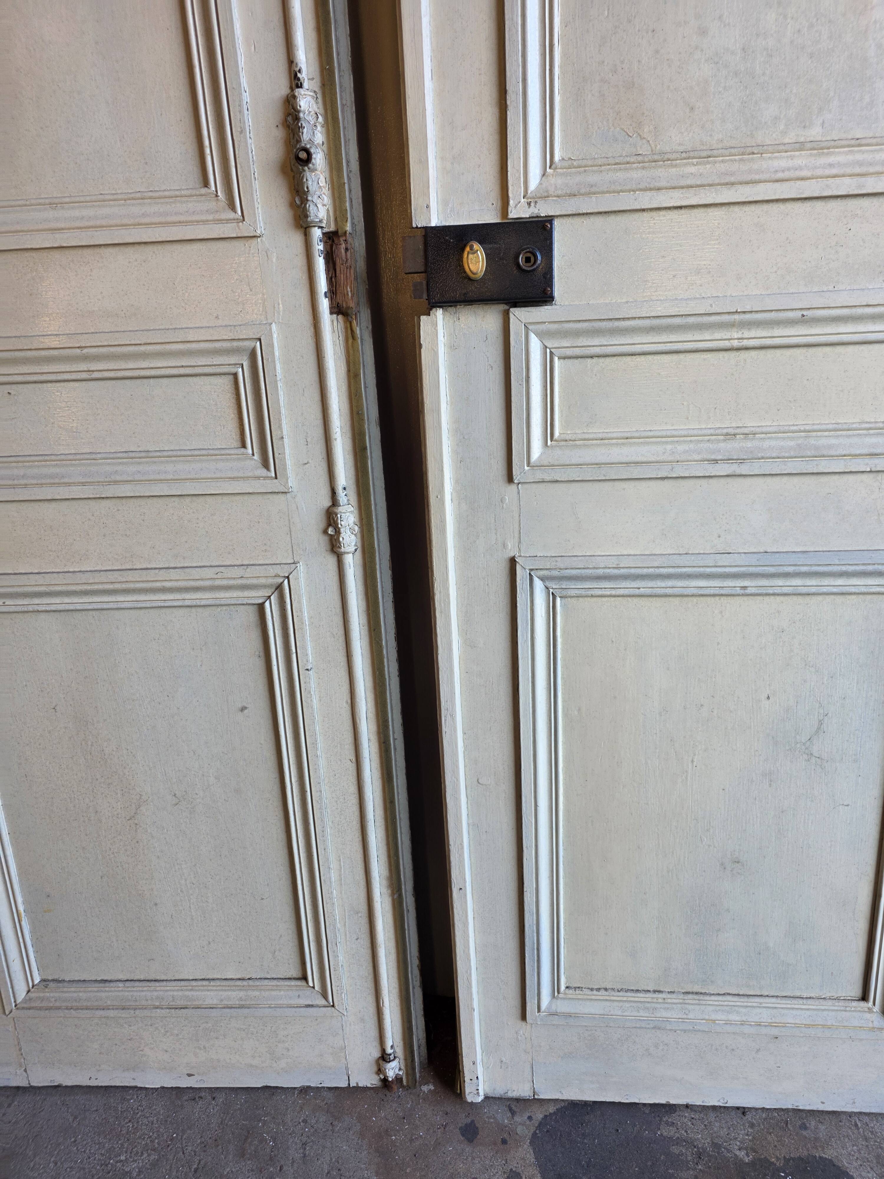 3 paires de portes de séparation du XIXème s.