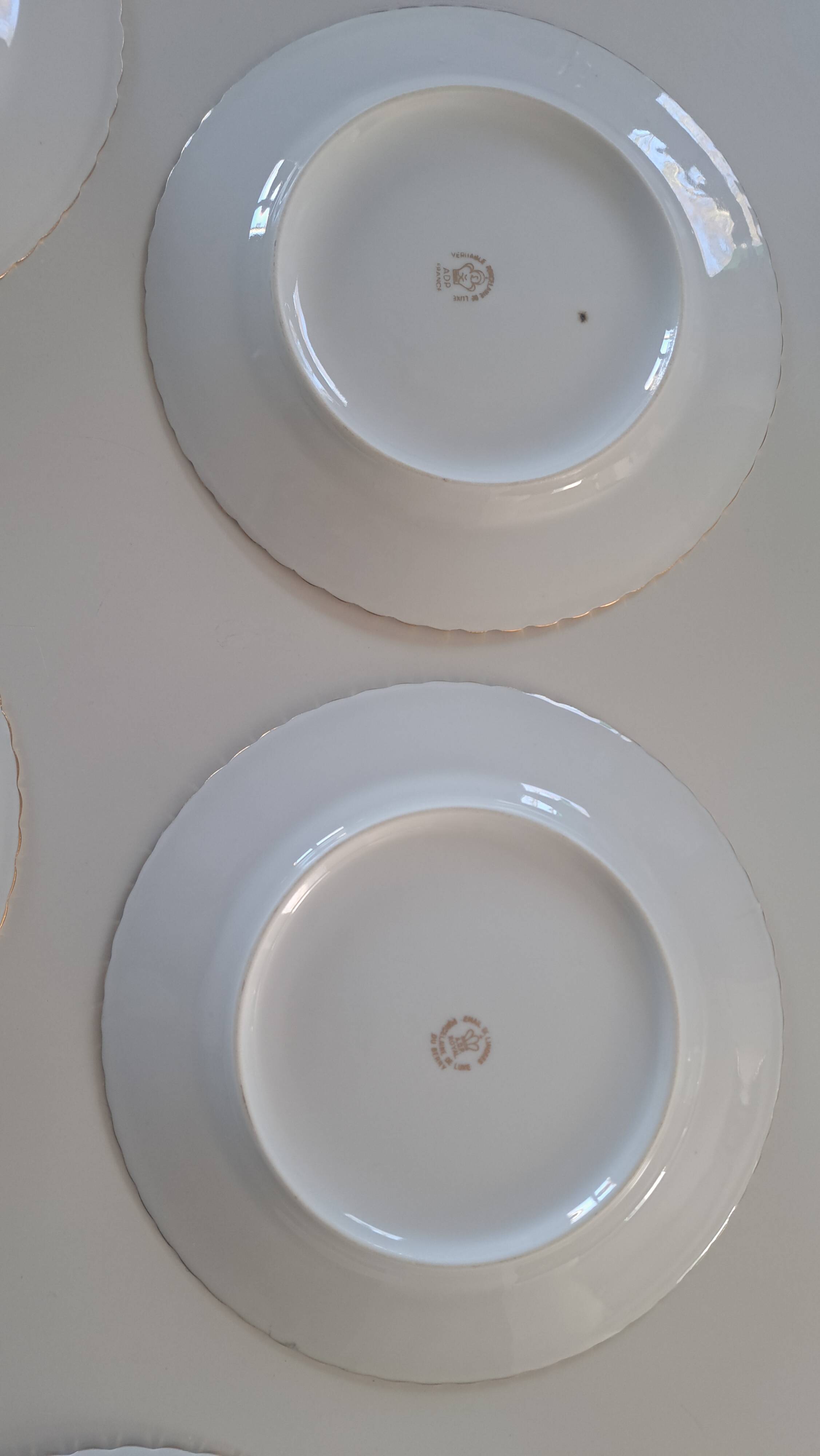 Set of 8 Limoges porcelain plates ADP ROYAL.