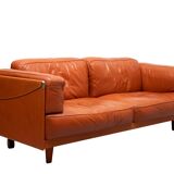 Stunning Leather 2.5 seater Sofa design by Pierluigi Cerri for poltrona fra