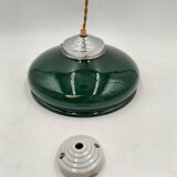 Green opaline suspension