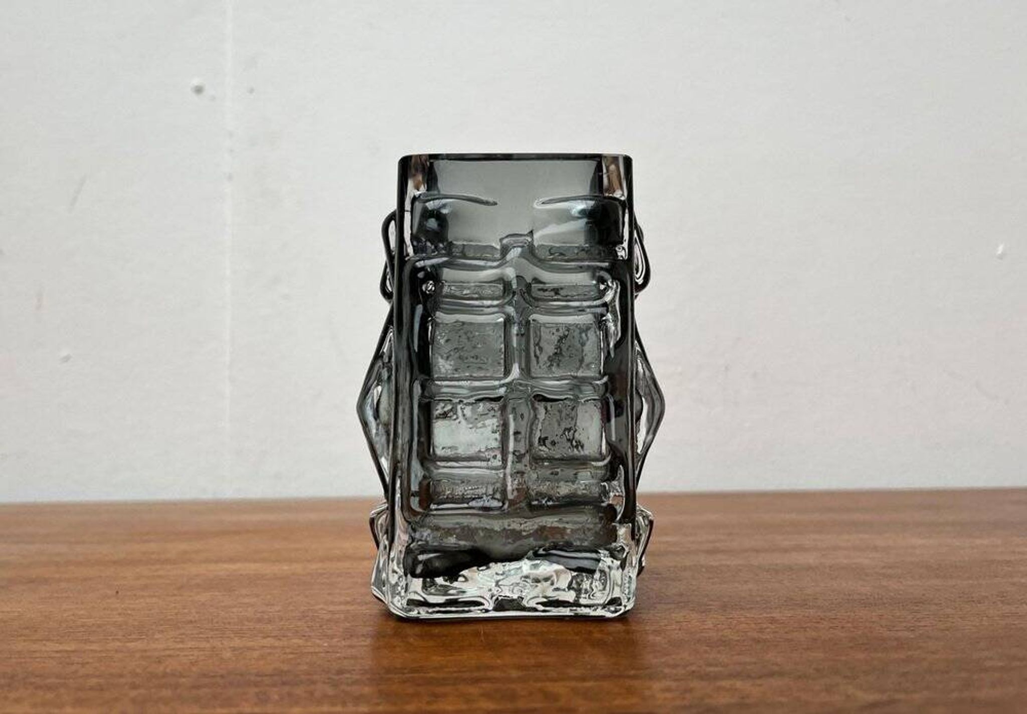 Brutalist bubble glass block vase by Josef Schott for Smålandshyttan, mid-century, 1960s.