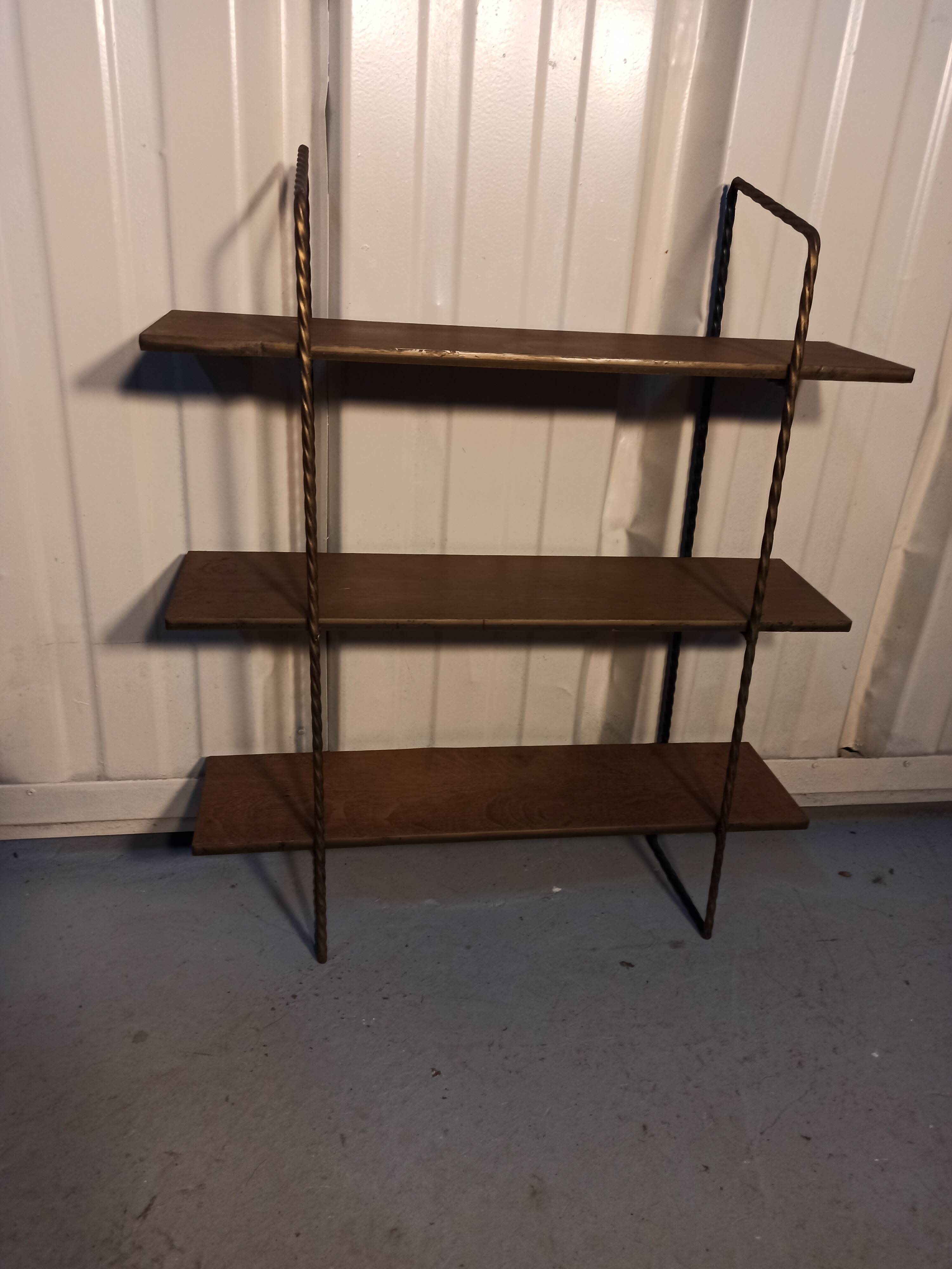 Shelf string iron and wood 3 trays