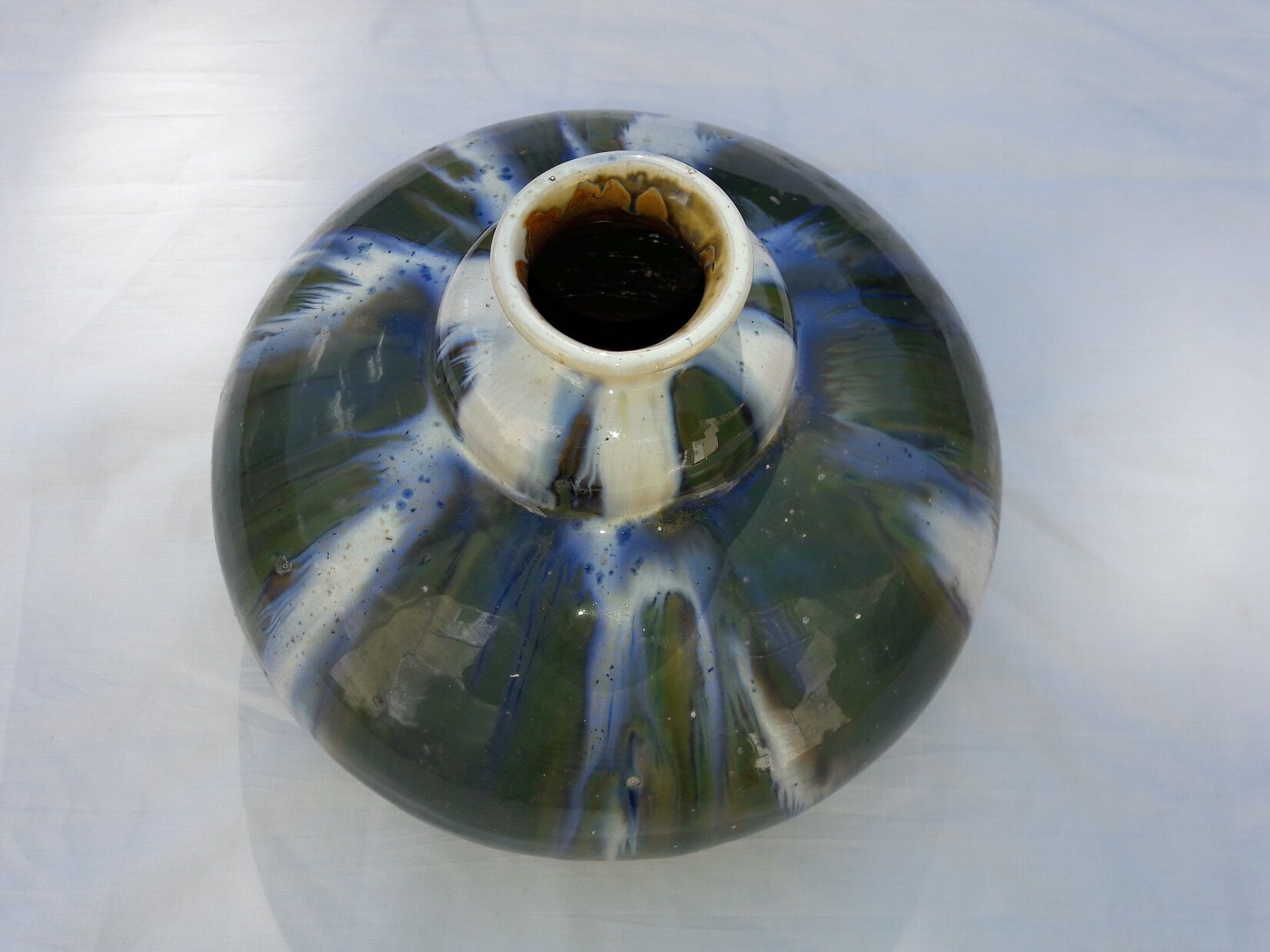 Art deco ceramic vase