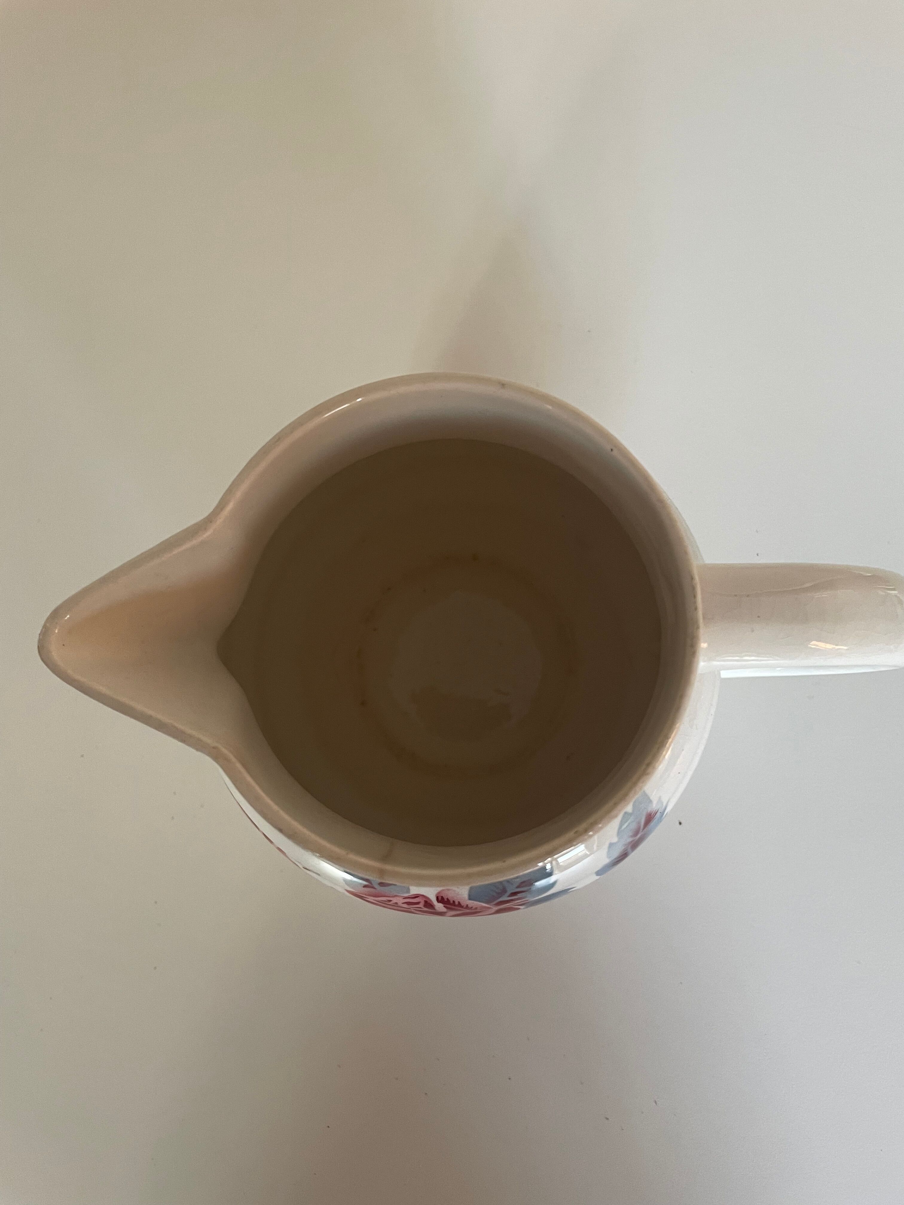 Digoin pitcher model Eliane