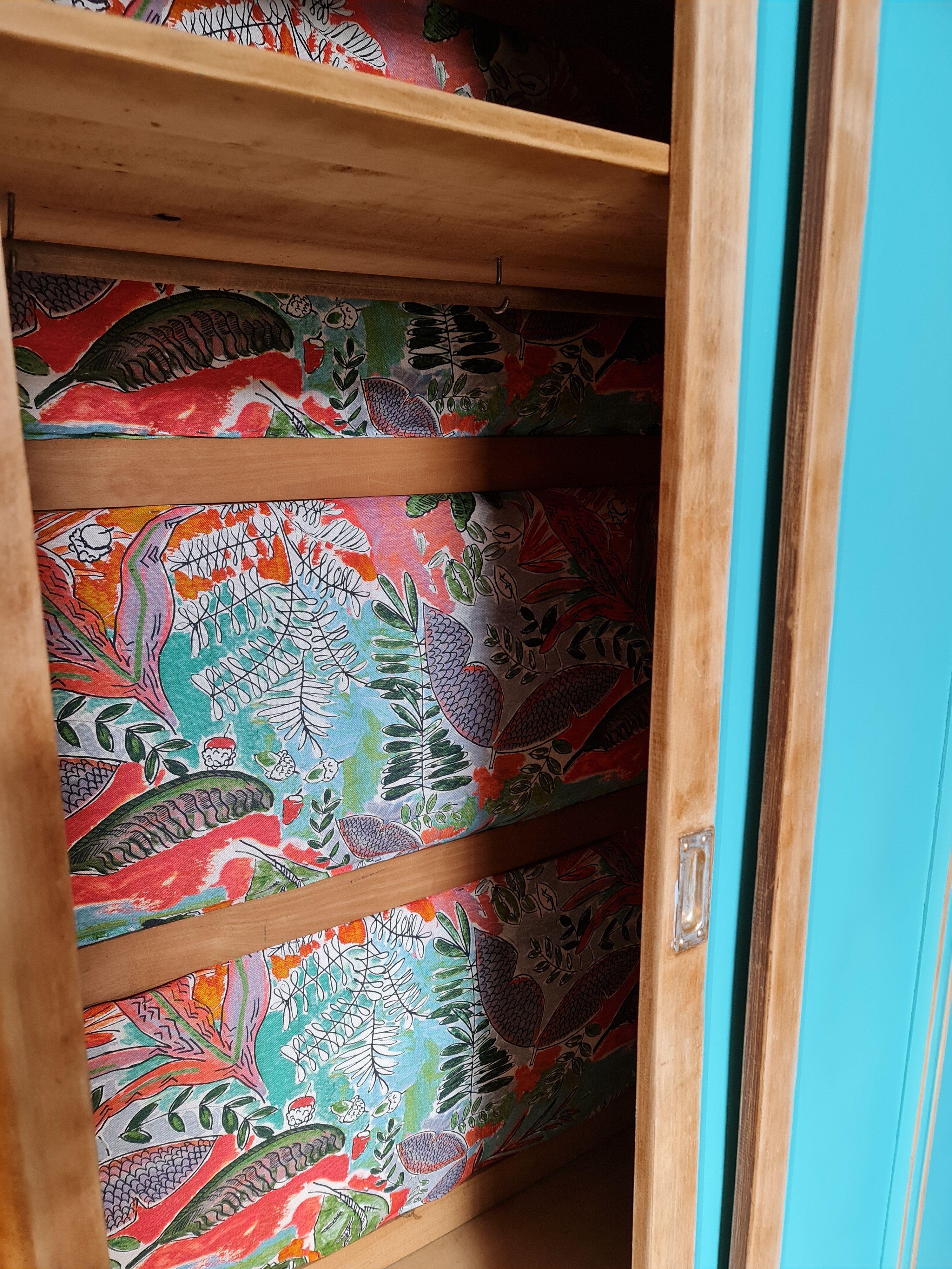 Parisian wardrobe door rising oak raw lagoon color raw interior ouate fabrics