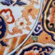 Assiette en porcelaine de style Imari, peinte à la main, Japon, milieu du XX