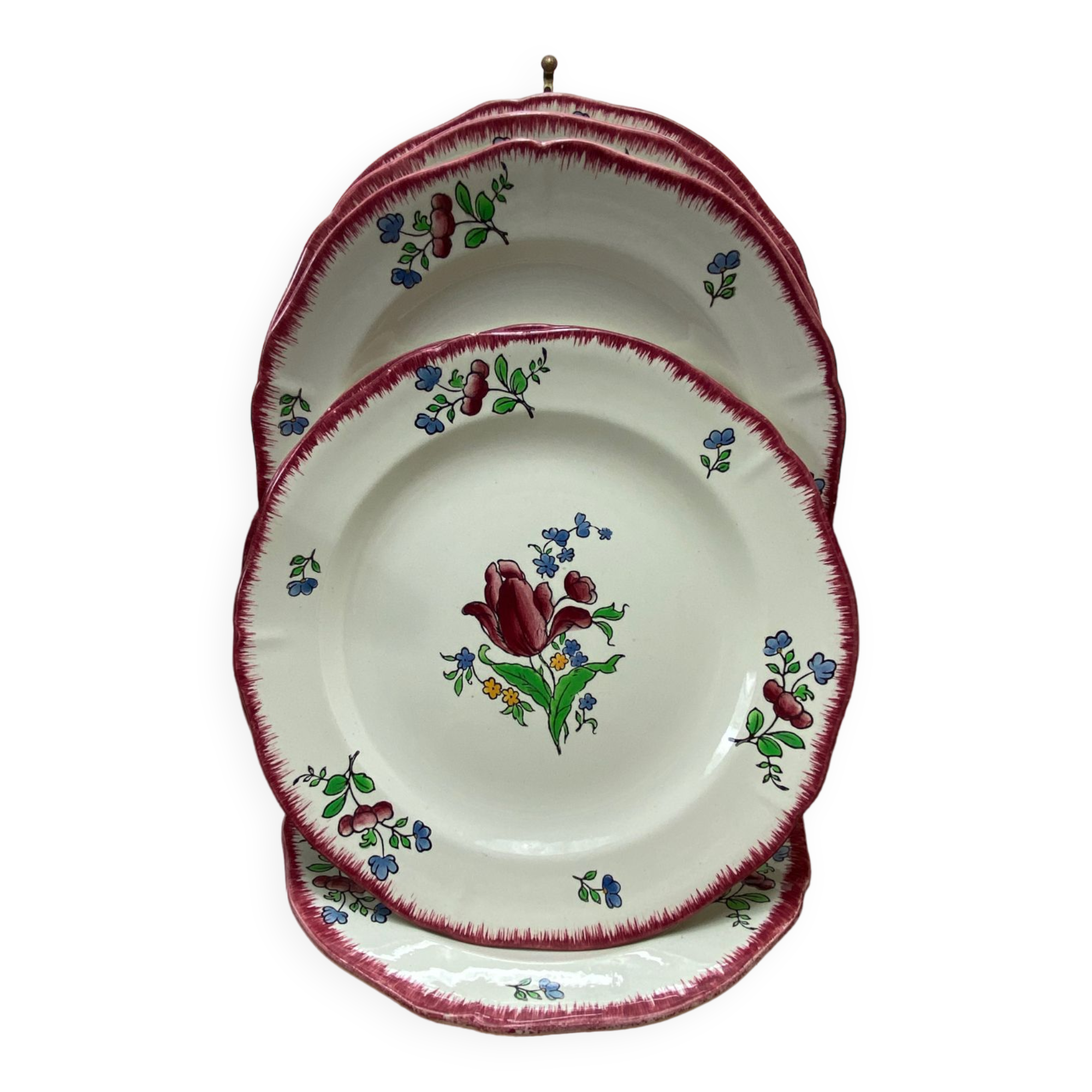Old porcelain plates from Giens