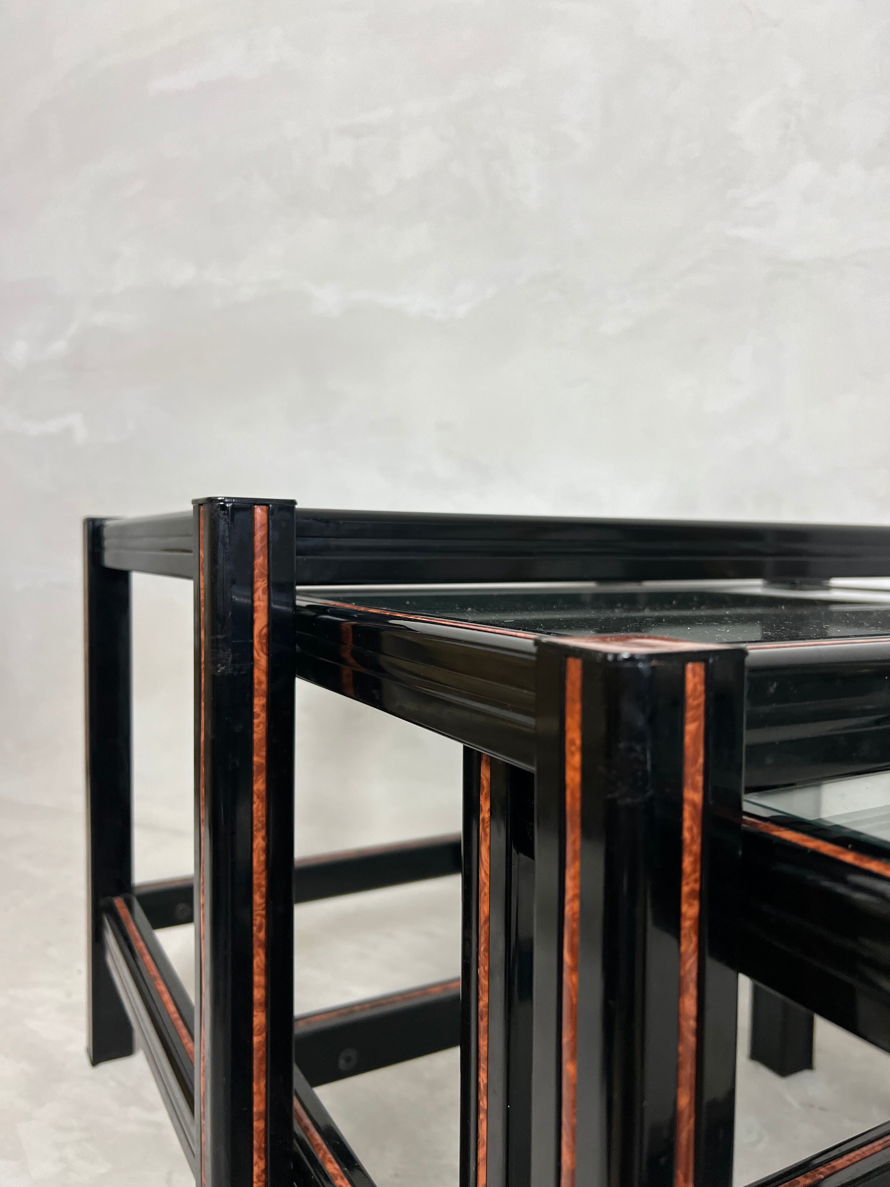 Mimiset vintage black