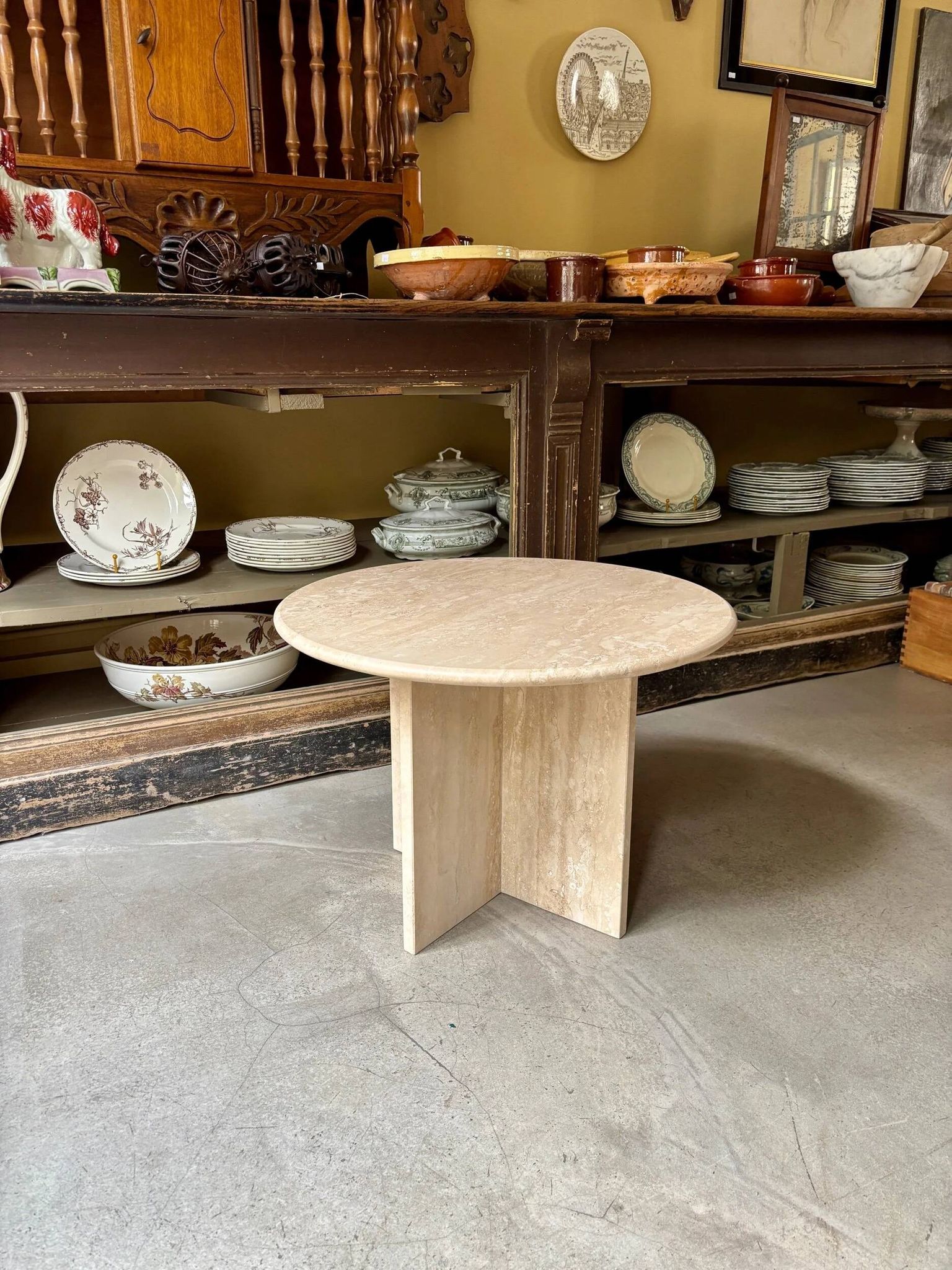 Table d'appoint, basse ronde en travertin ⌀ 61 cm