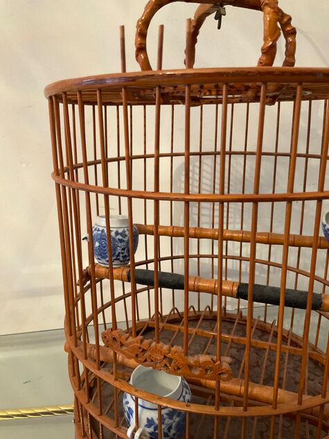 Ancienne cage à oiseaux en bois et rotin
