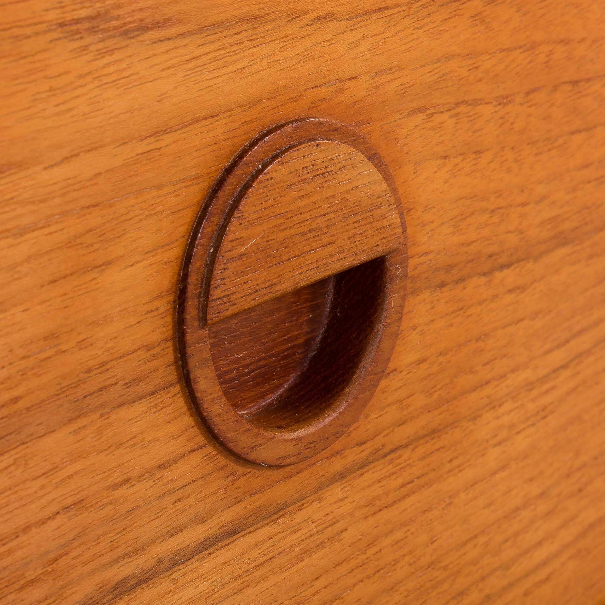 Hansen and Guldborg teak shelving unit, Denmark, 1960s