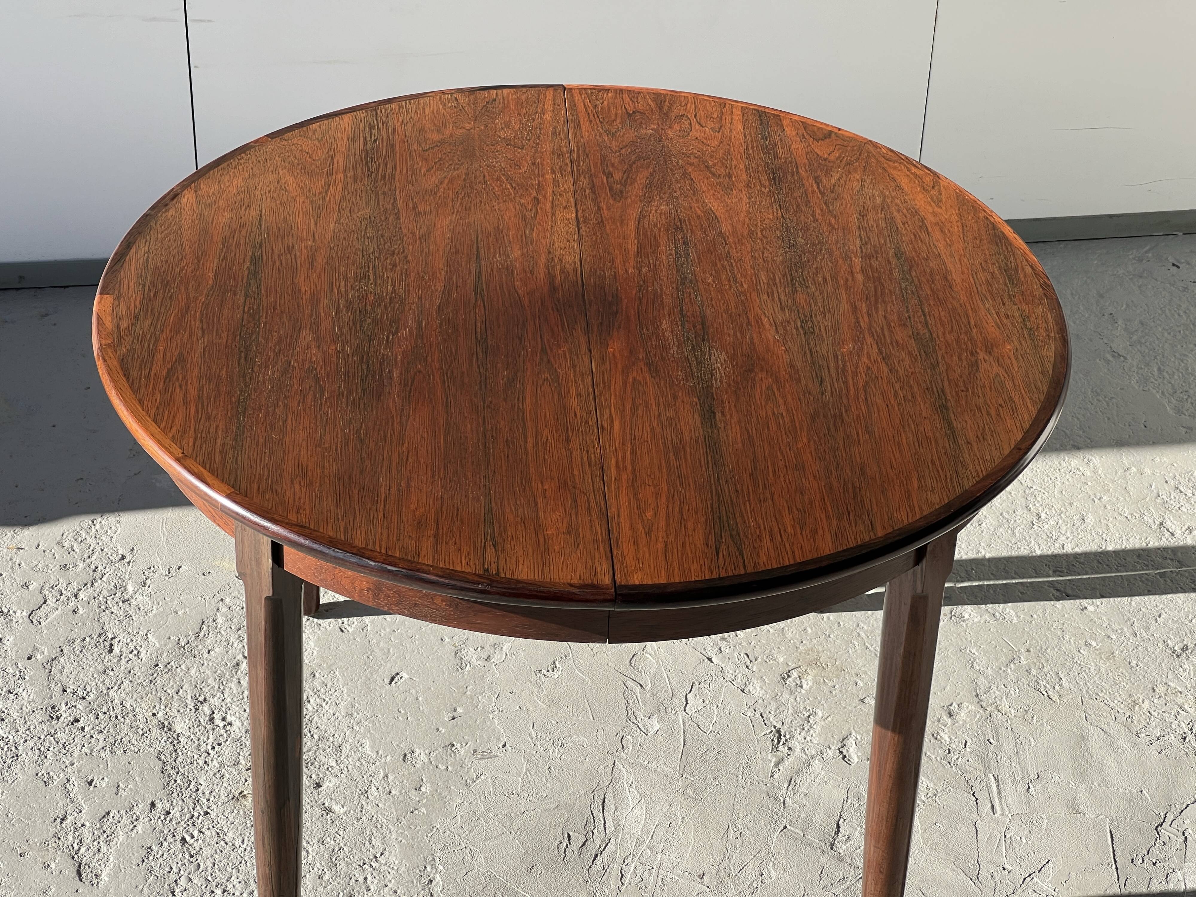 Round rosewood table Cj Rosengaarden, Denmark 1960