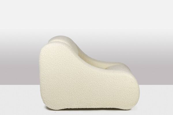 Paire de fauteuils à fines bouclettes, travail contemporain