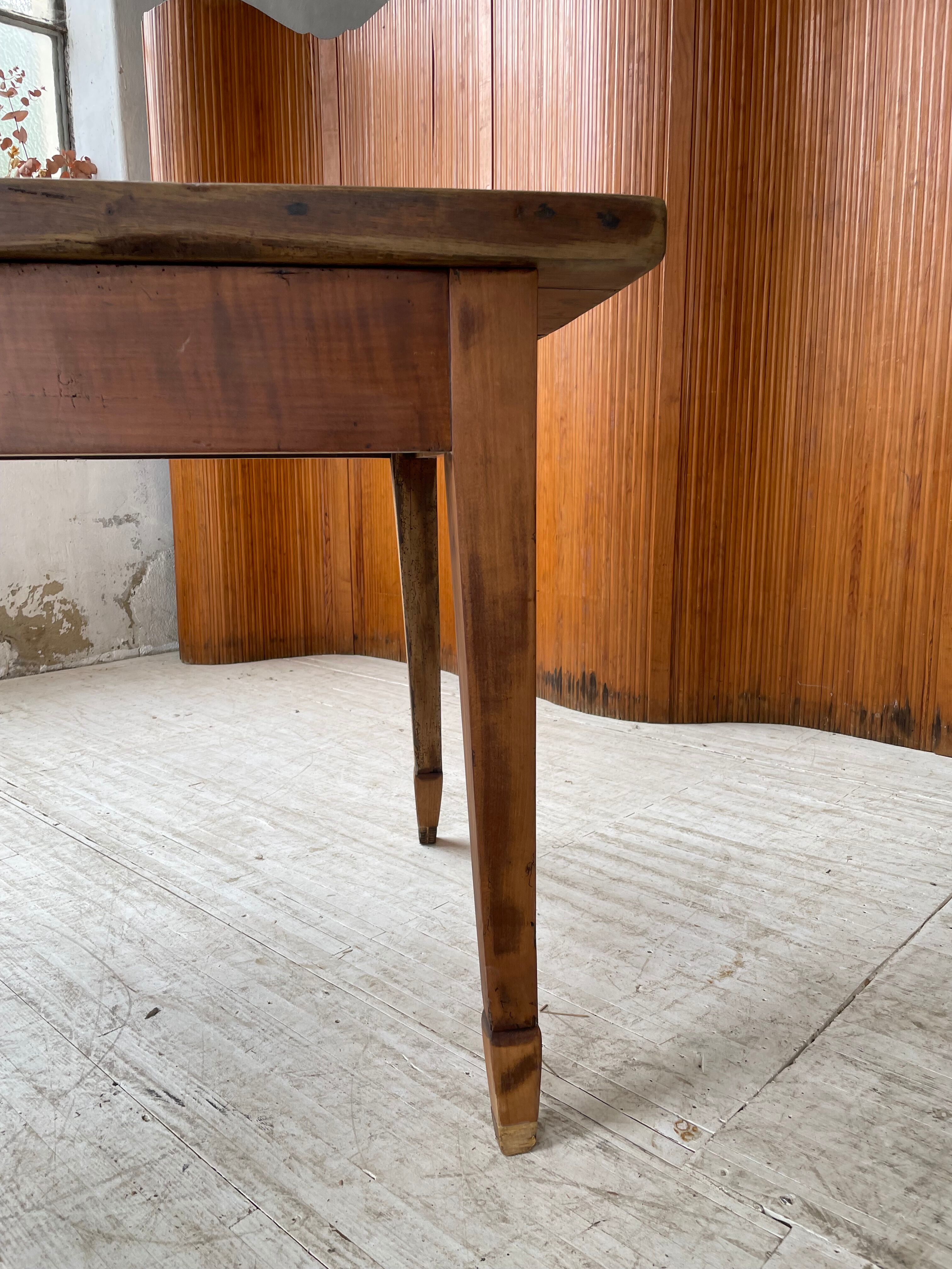 Farmhouse table in oak and walnut 2m