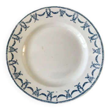 plat rond en Terre de Fer bleu U&C Digoin Sarreguemines modèle Les Ternes fin XIXème