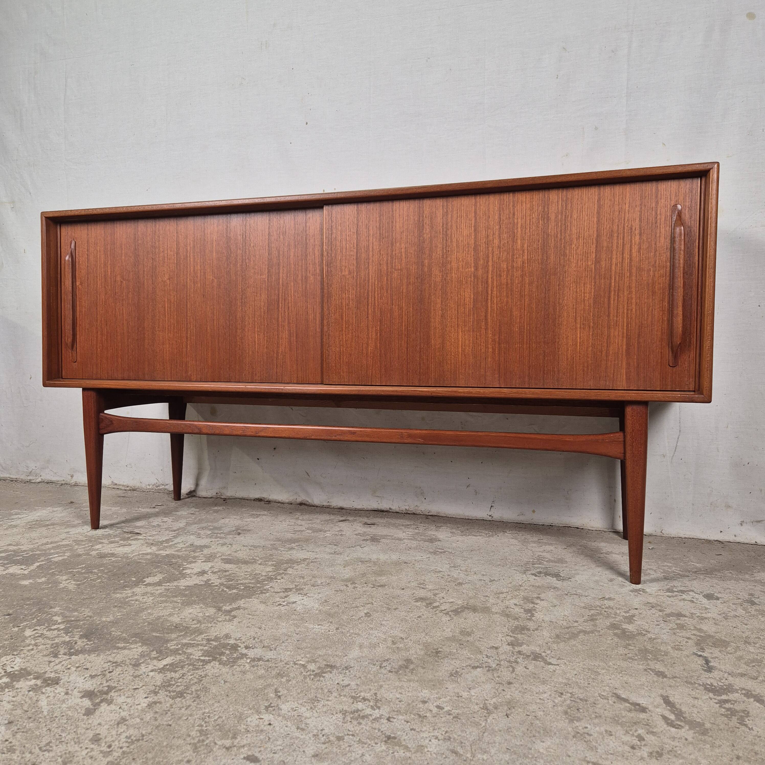 Heinrich Riestenpatt German design vintage sideboard 1960s