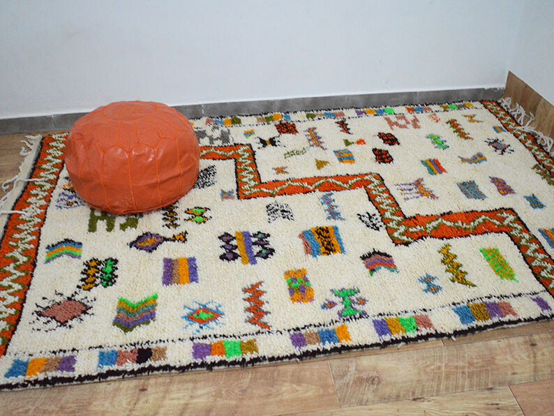 Handmade moroccan berber carpet 253 x 160 cm