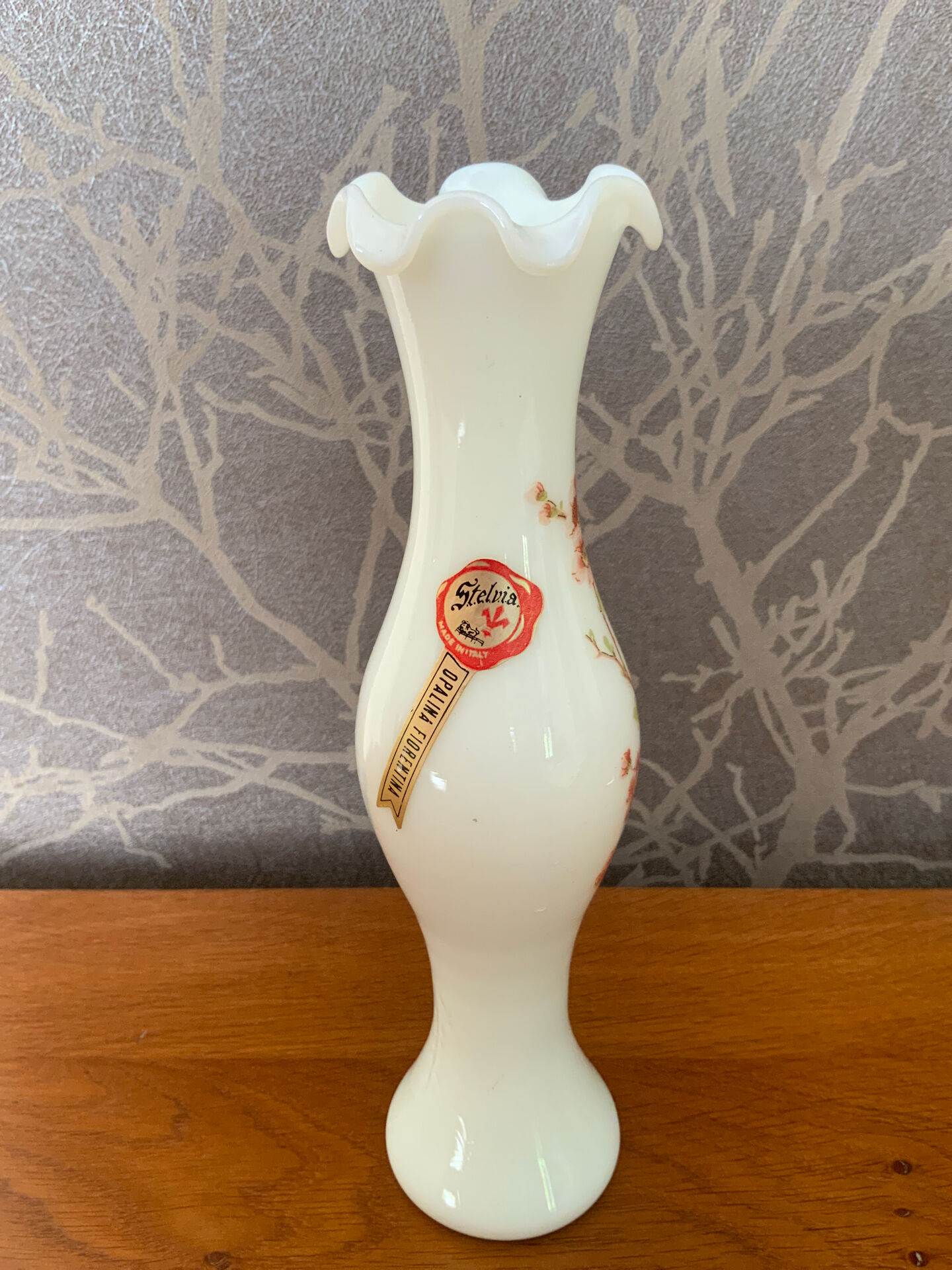 Vintage opaline Florentine Stelvia soliflore vase