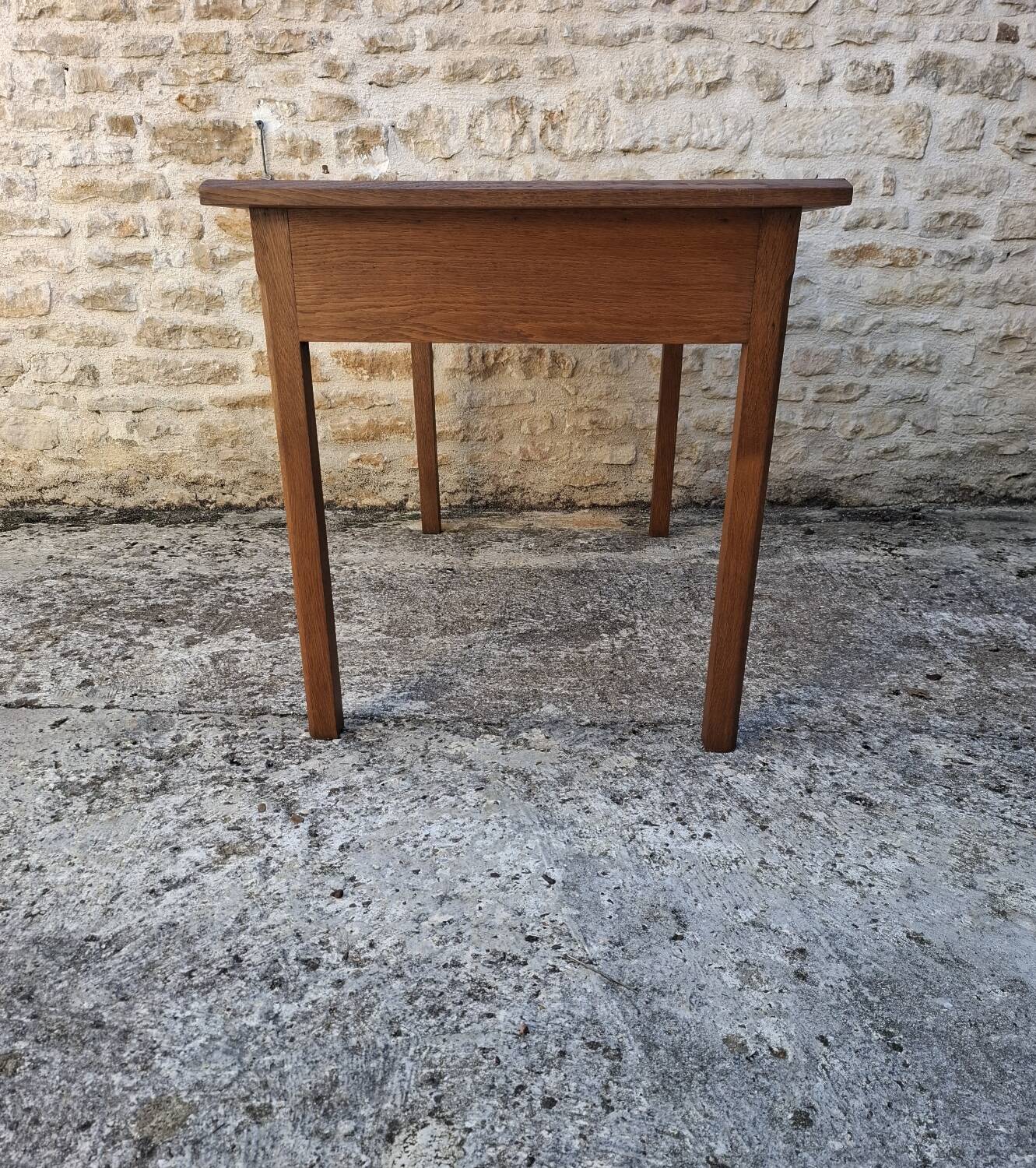 Oak farmhouse table